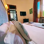 Hostel Happy *